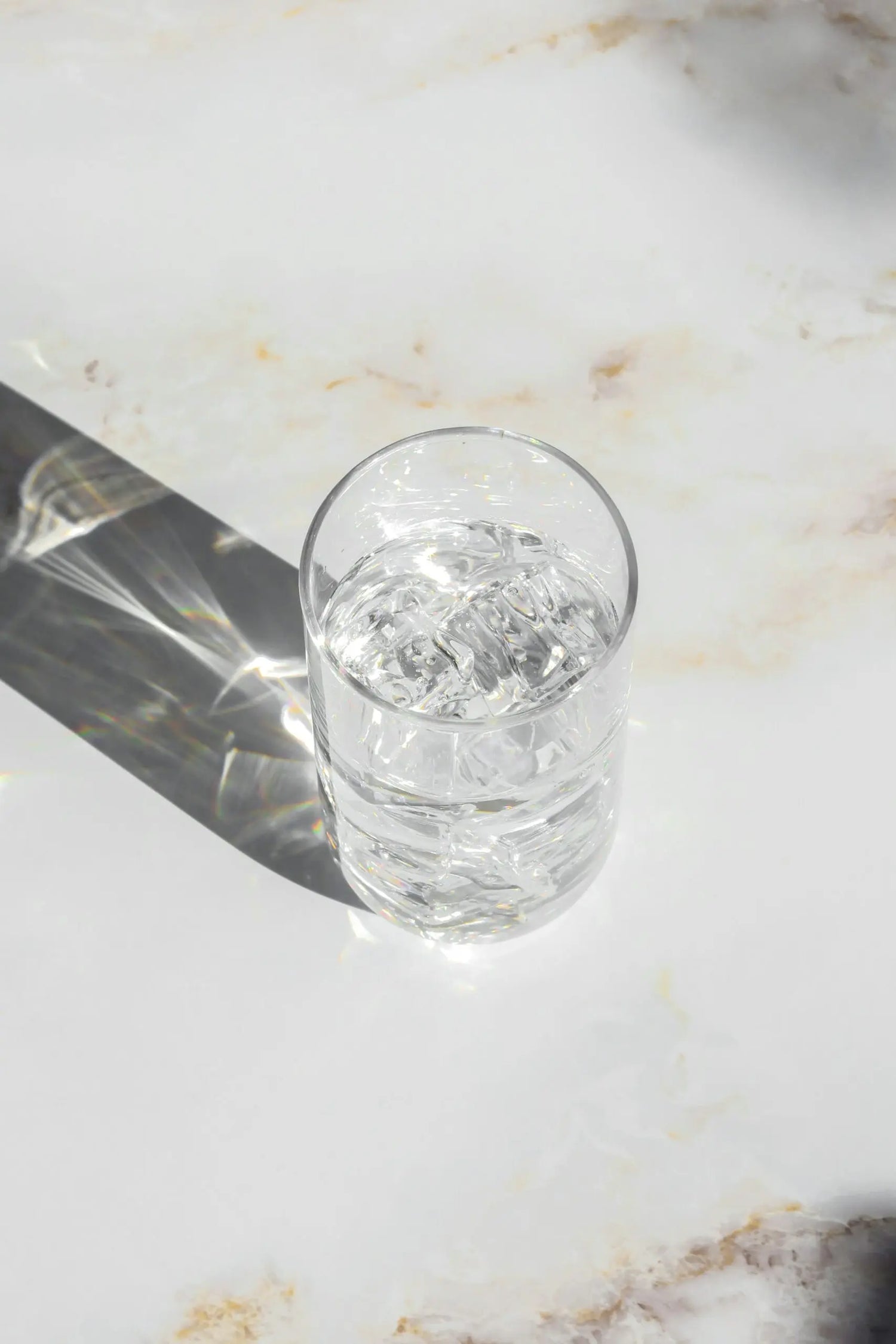 Why TCM Says to Skip the Cold Drinks